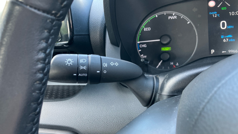 Toyota Yaris 1.5 Hybrid Icon 5dr CVT Hybrid Hatchback
